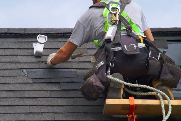 Best Commercial Roofing Services  in Manawa, WI